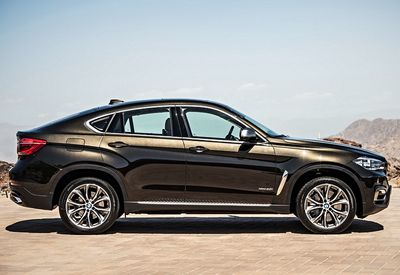 Автостекла BMW X6 F16 c установкой в Москве